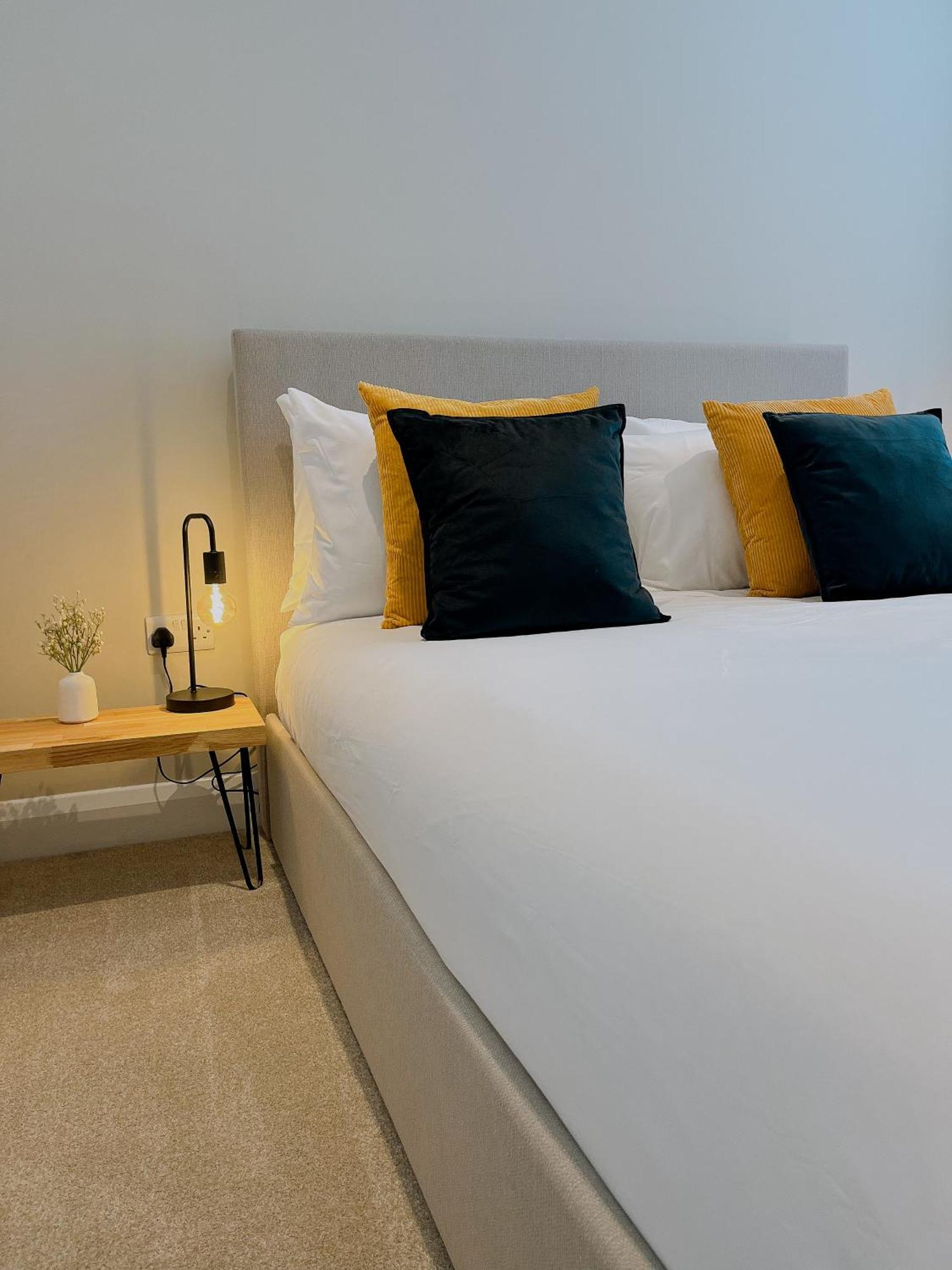 Eva Sands Apartment