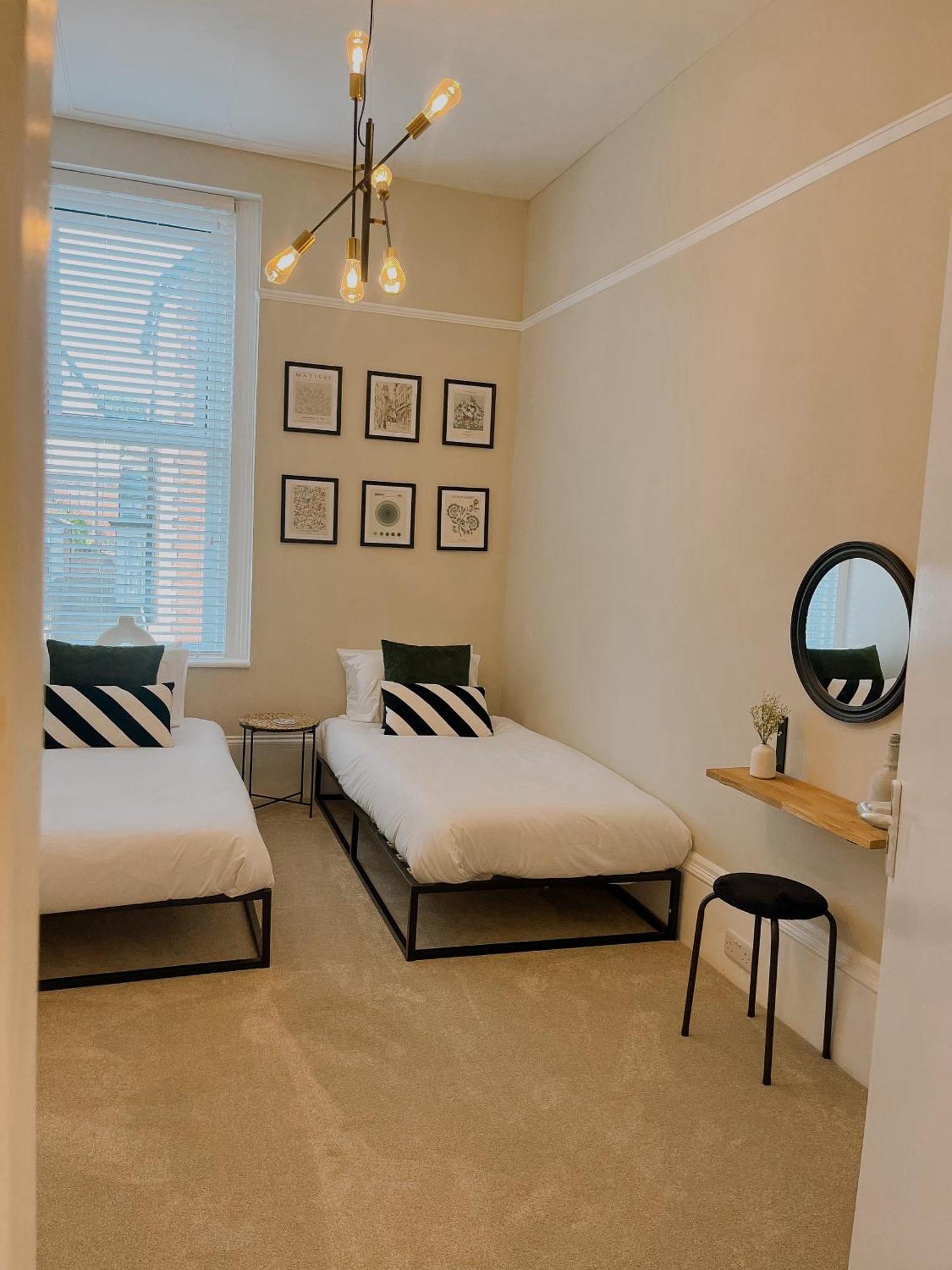 Apartment Eva Sands Scarborough