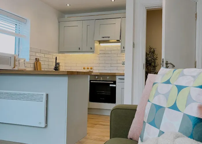 Eva Sands Apartment